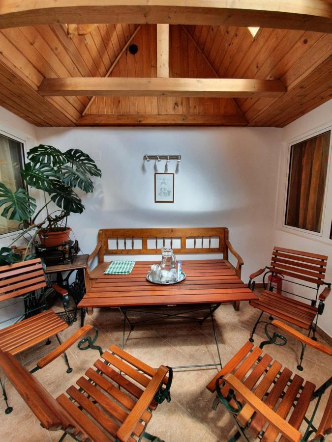 Casa Terezia Hotel Brasov Ngoại thất bức ảnh