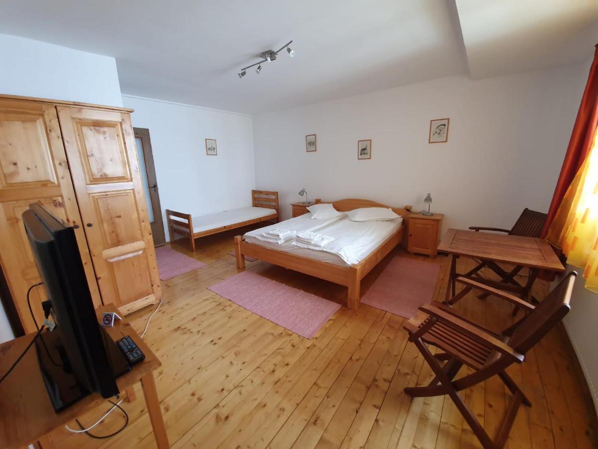 Casa Terezia Hotel Brasov Ngoại thất bức ảnh