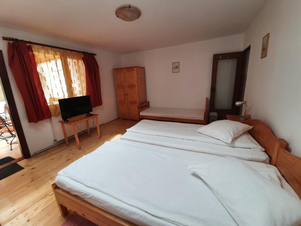Casa Terezia Hotel Brasov Ngoại thất bức ảnh